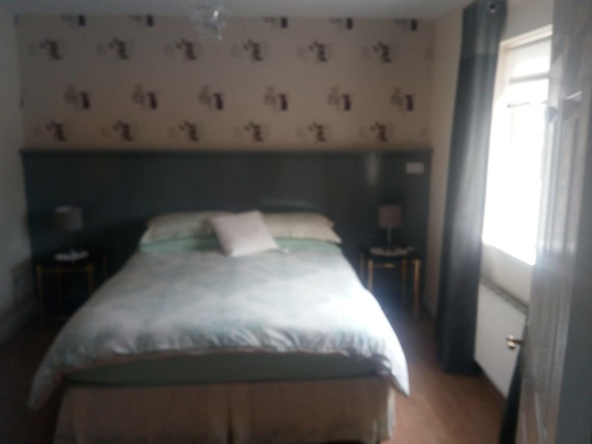 Carrick on Shannon Hartley Lodge B&B מראה חיצוני תמונה
